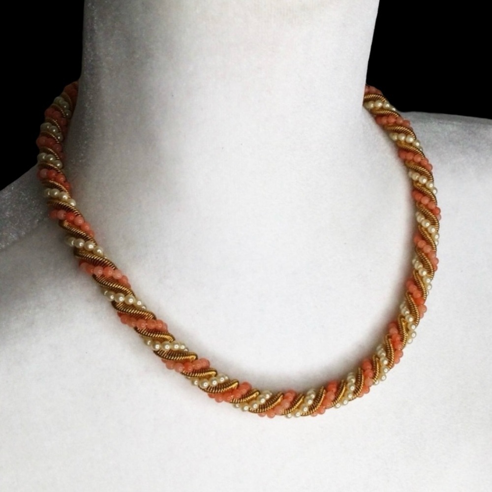 Vtg 80s Twisted Bead Rope Necklace & Earrings Set Gold-Tone, Faux Coral & Pearls - Picture 6 of 16